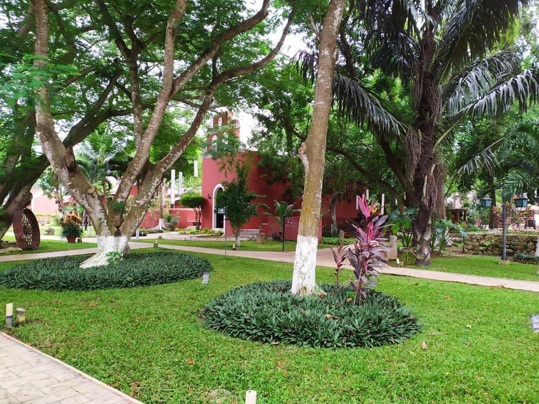 Hacienda Santa Cruz Merida Bagian luar foto